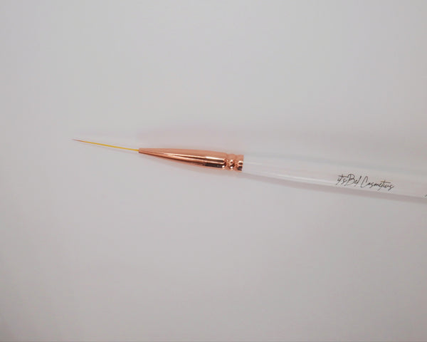 The Essentials - ARTISTRY Liner Brushes